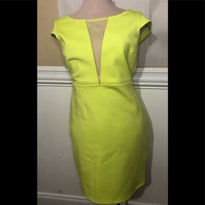 Women sexy black swan coctail dress.